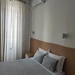 Bed & Breakfast Lira 4*