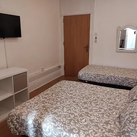 Bed & Breakfast Lira 2*