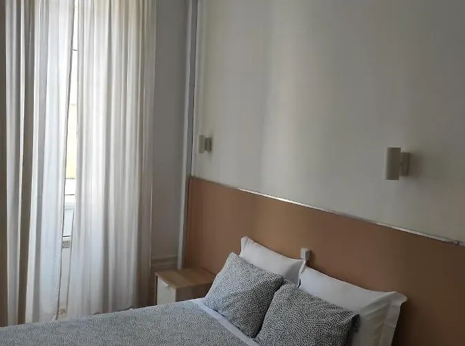 Bed & Breakfast Lira 4*