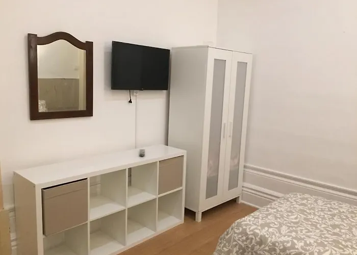 Lira Bed & Breakfast Porto