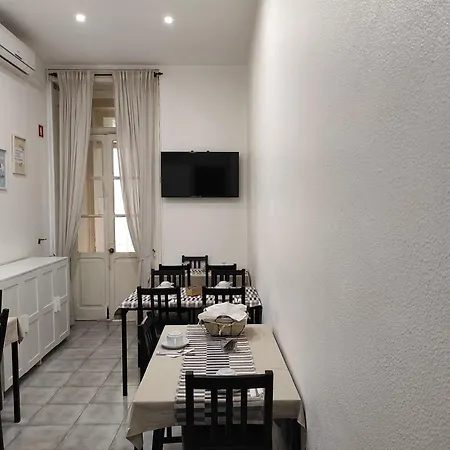 Lira 4* Porto