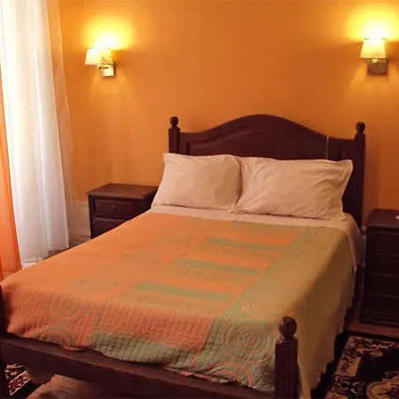 Lira Bed & Breakfast Porto