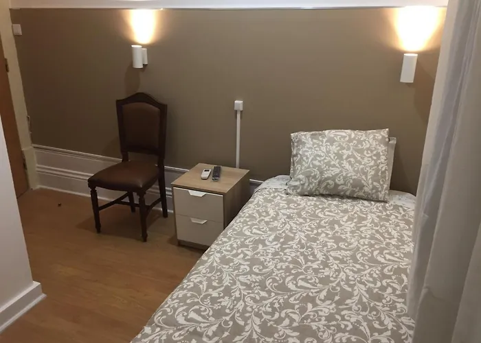 Lira Nocleg ze śniadaniem Porto