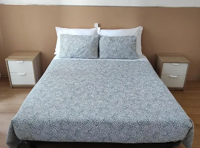 Lira Bed & Breakfast